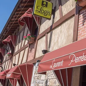 https://restaurant-laurent-perreal.hotels-rhonealpes.com