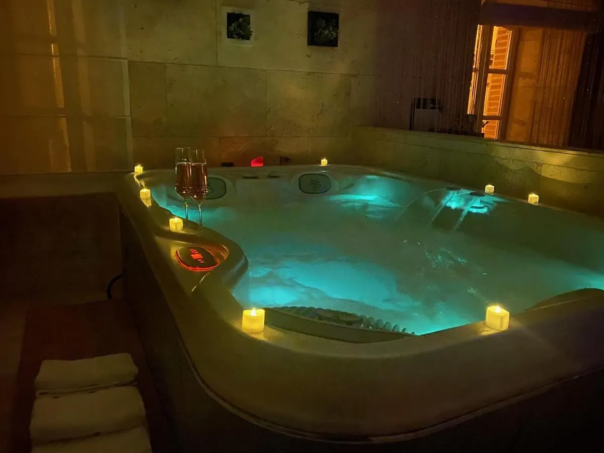 Le Prieure Suite N7 Verfeil  0*, Verfeil (Haute-Garonne) France